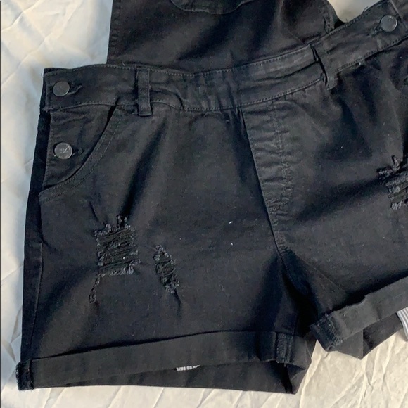 Black distressed curved shortall - Picture 5 of 7